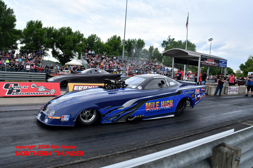 Bill Bernard - 'The Grinder' (near lane) vs 
Rick Stockman - '' (far lane)